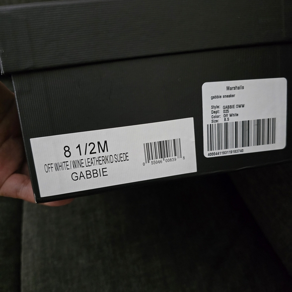 J/SLIDES Maroon and White Casual Sneakers - Picture 14 of 15